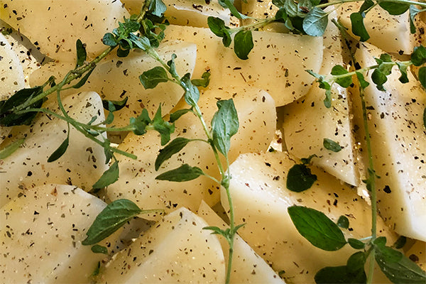 Ukuva White and Green Peppercorns and Green Herbs excellent with Greek Lemon roast potatoes.