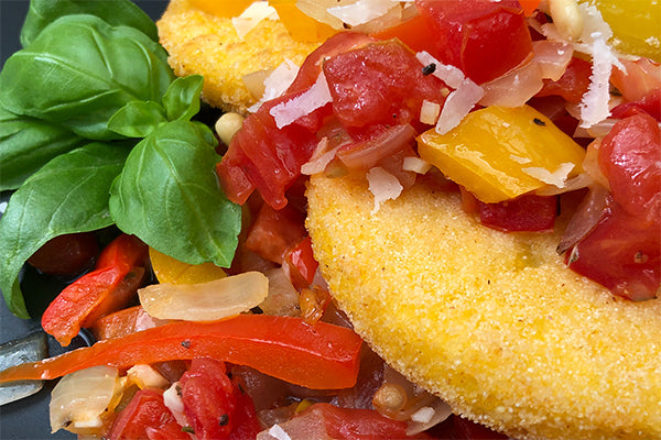 Braised tomato, onion and red pepper is perfectly flavoured with  Ukuva Chili & Ginger.