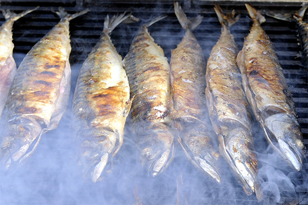 Ukuva Harissa Spice makes extraordinary flavour magic with flame grilled fish.